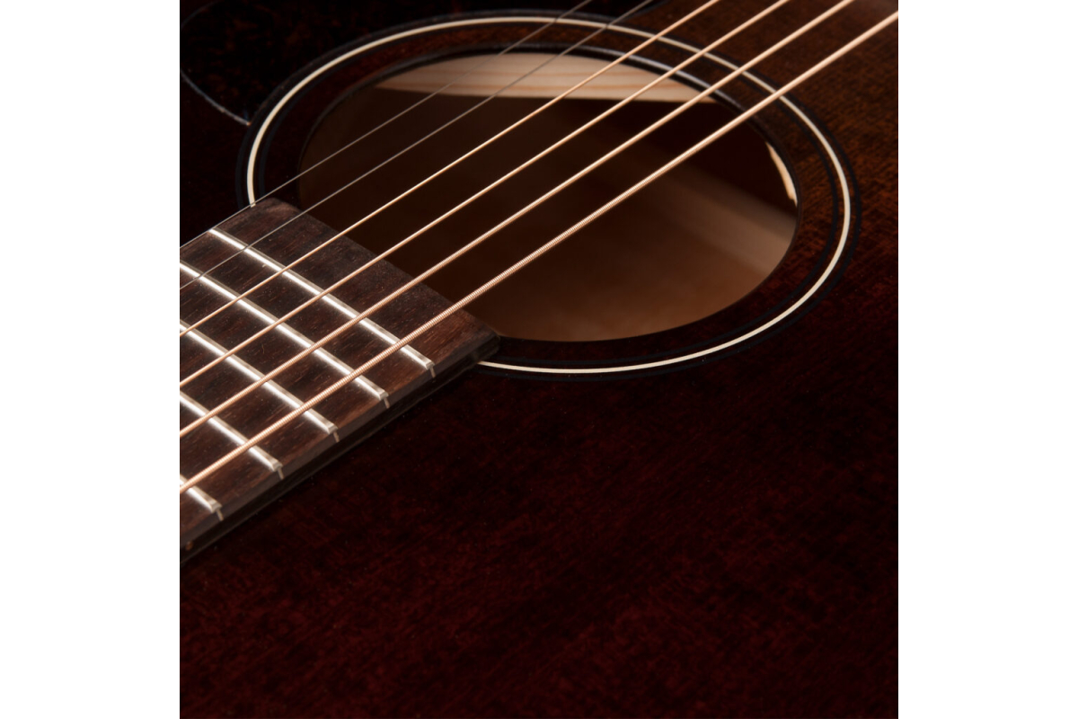Akustická kytara ART&LUTHERIE Americana Bourbon Burst