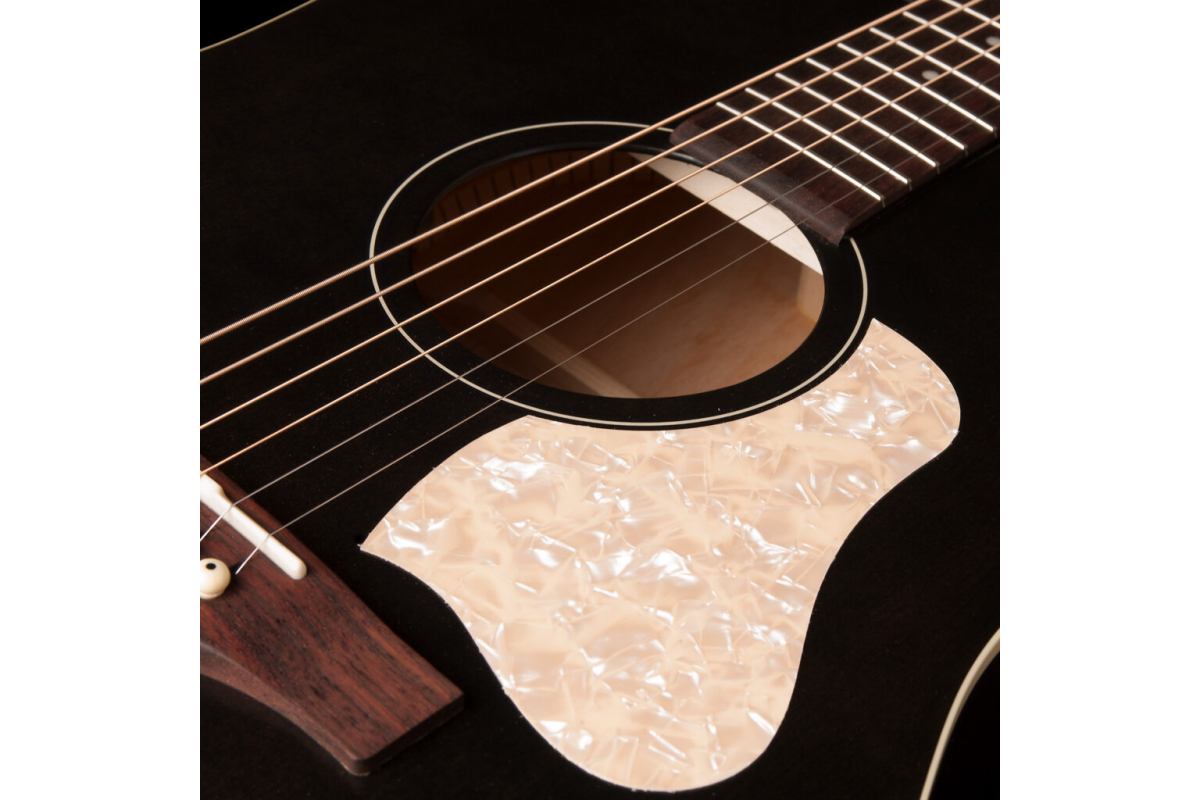 Akustická kytara Art and Lutherie Americana Faded Black