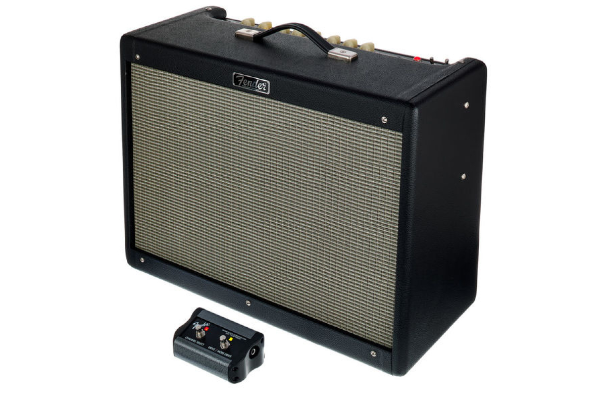 Kytarový kombinační zesilovač FENDER HOT ROD DELUXE IV