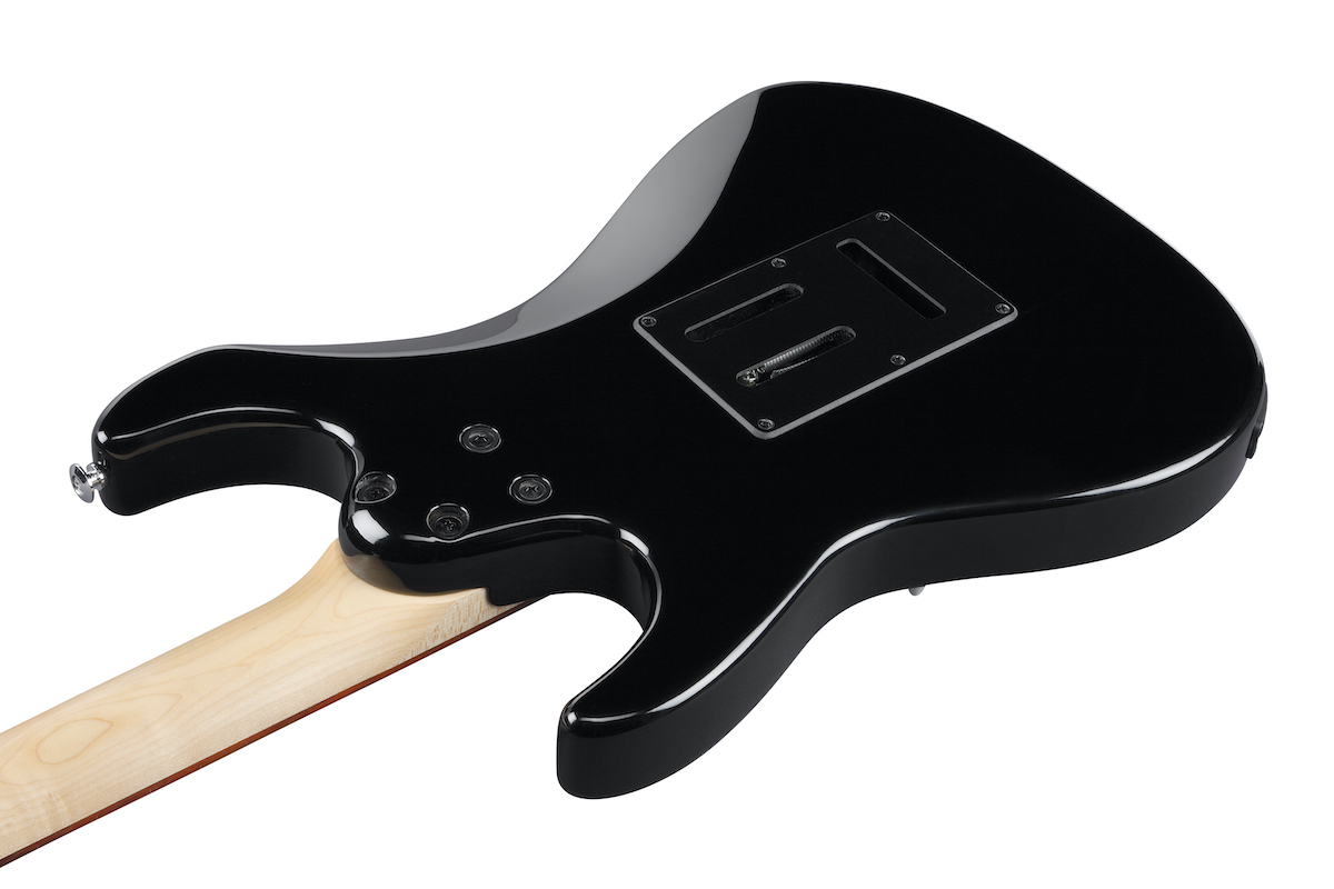 Elektrická kytara IBANEZ AZES40-BK