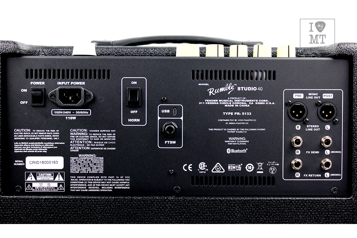 Kytarový kombinační zesilovač FENDER RUMBLE STUDIO 40