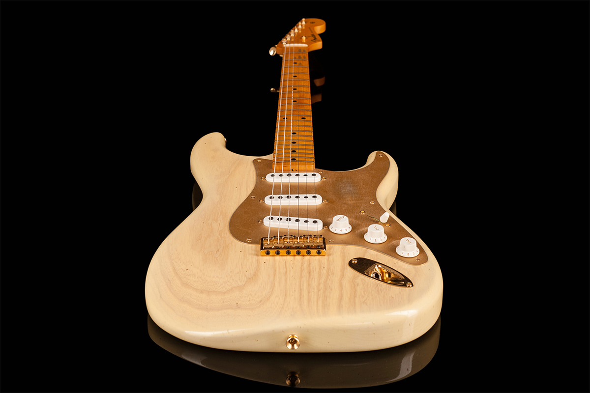 Elektrická kytara FENDER CUSTOM SHOP LIMITED EDITION '55 HARDTAIL STRATOCASTER JOURNEYMAN RELIC GOLD HARDWARE NATURAL BLONDE