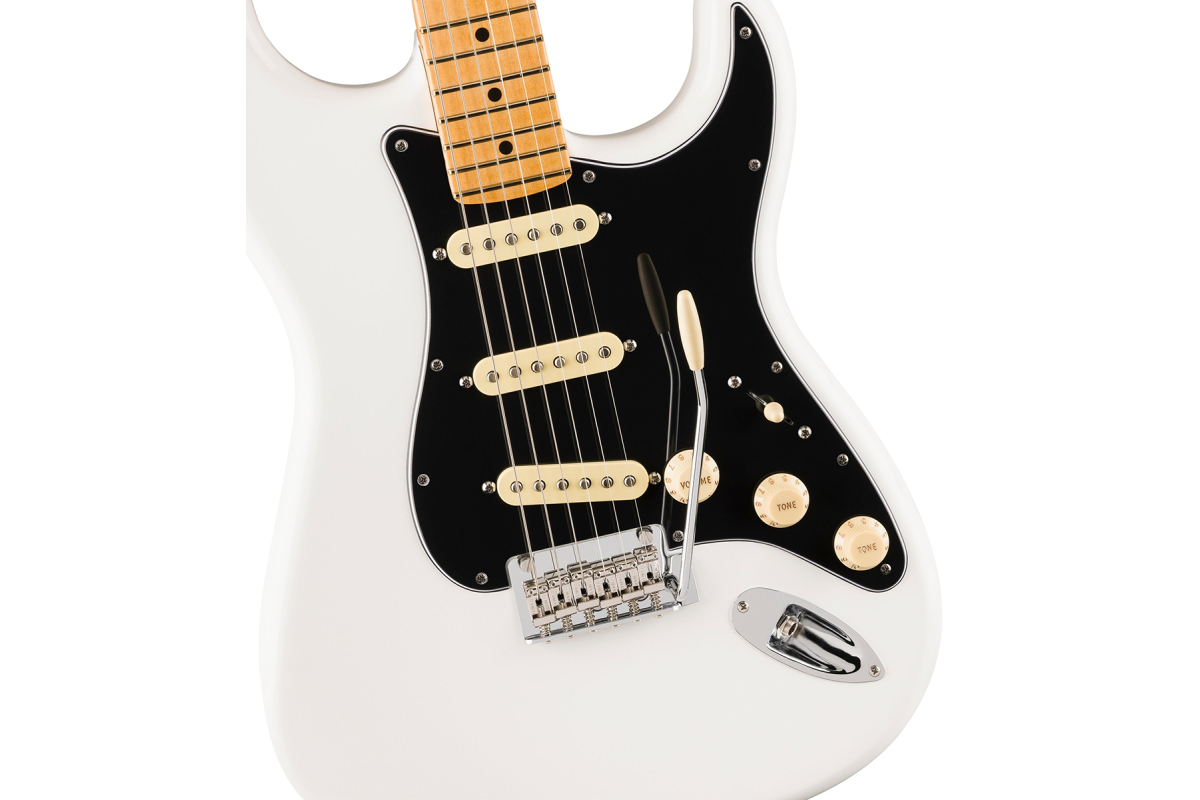 Elektrická kytara FENDER PLAYER II STRATOCASTER MN POLAR WHITE