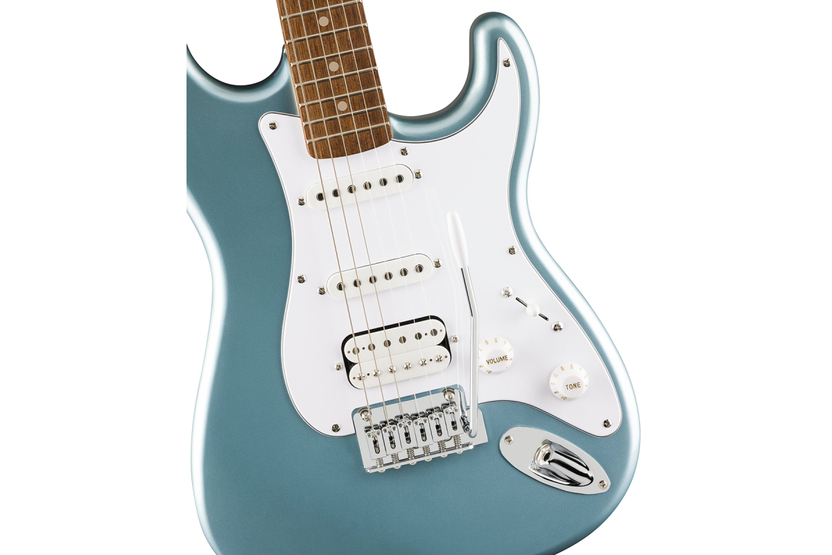 Elektrická kytara SQUIER AFFINITY SERIES STRATOCASTER JUNIOR HSS ICE BLUE METALLIC