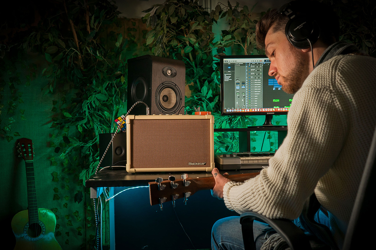 Kytarový kombinační zesilovač BLACKSTAR ACOUSTIC:CORE 30