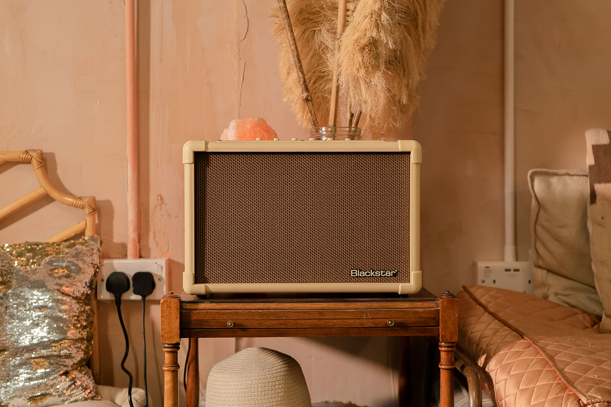 Kytarový kombinační zesilovač BLACKSTAR ACOUSTIC:CORE 30